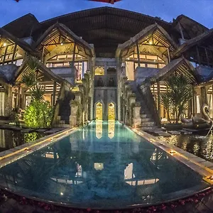 Avalon Castle & Ubud (Bali)